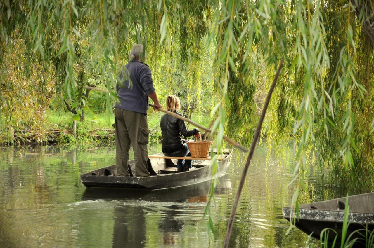 Camping De Bourges Bagian luar foto